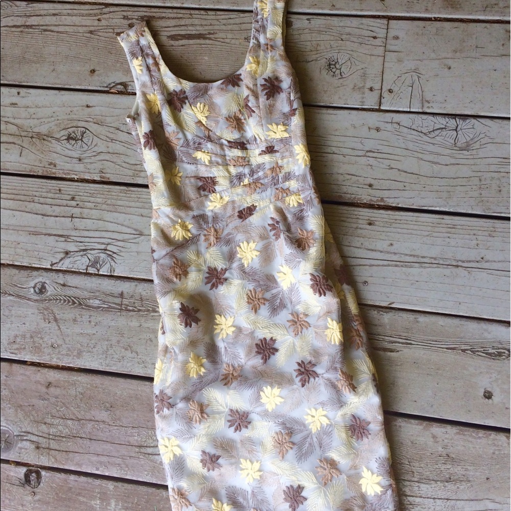 Betty Paige Vintage style pencil dress with waist pleats and leaf embroidery